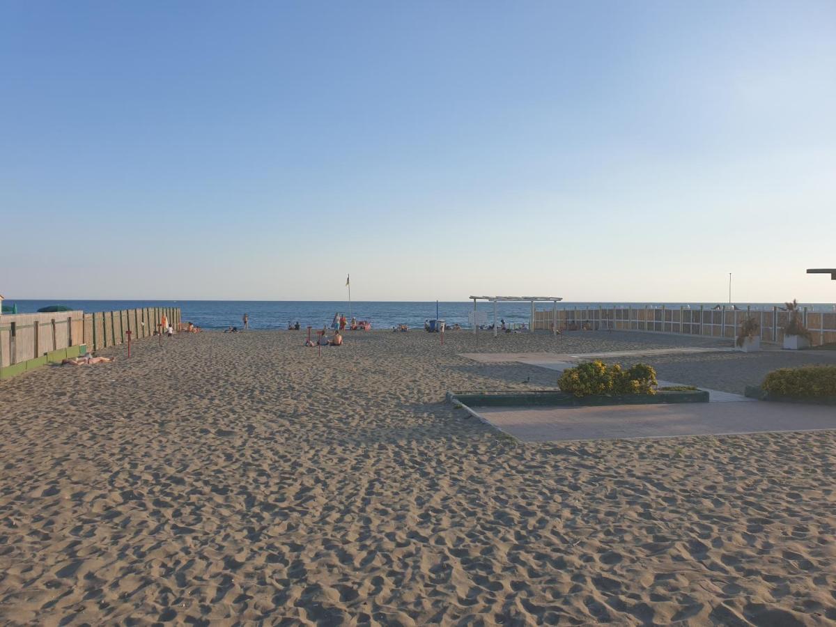 Apartmán Trilocale Lido Di Roma Lido di Ostia Exteriér fotografie